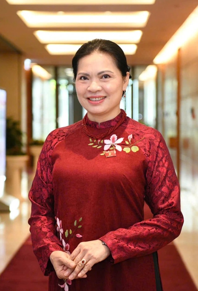 Bà Hà Thị Nga giữ chức Phó Chủ tịch - Tổng Thư ký Ủy ban Trung ương MTTQ Việt Nam